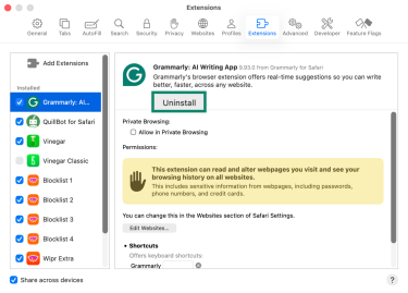 Uninstalling a Safari extension on macOS.